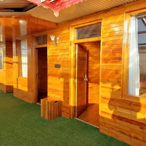  Guest house Himalayan Cedar
