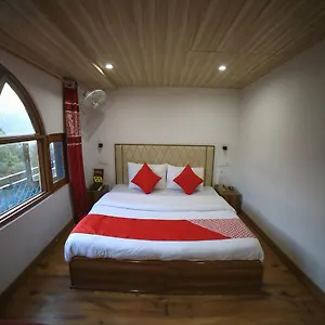 3* Hotel Oyo 16801 Paradise Regency